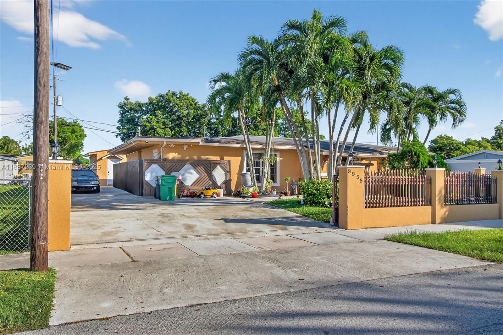 CUTLER RIDGE SEC 3 - Residential