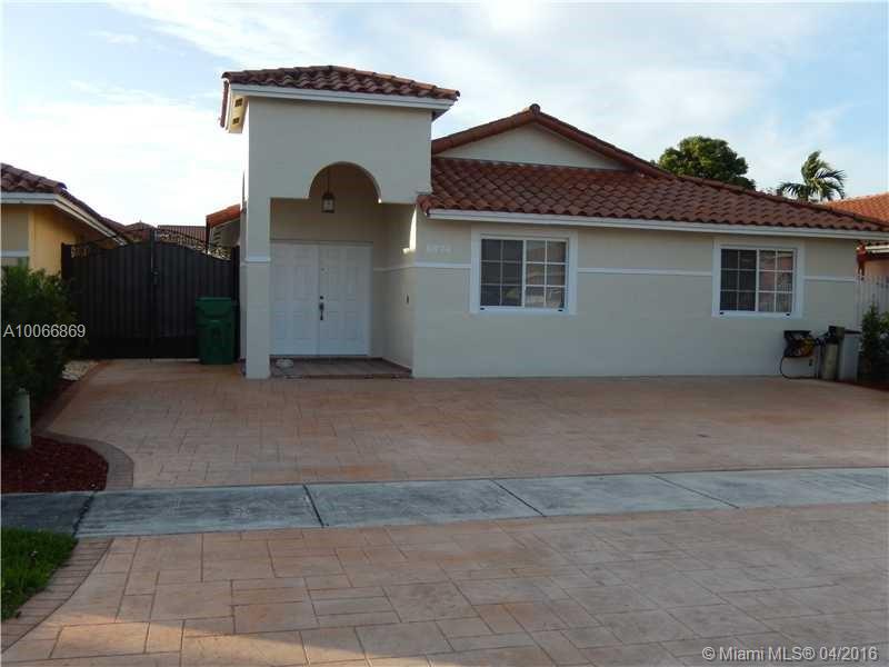 BEAUTIFUL HOUSE FOR RENT IN THE GREAT HIALEAH GARDEN. 4 BEDROOMS 2 BATHS IN MOVE-IN CONDITION. ****** NO PETS ALLOW PLEASE ***** NO PETS *****