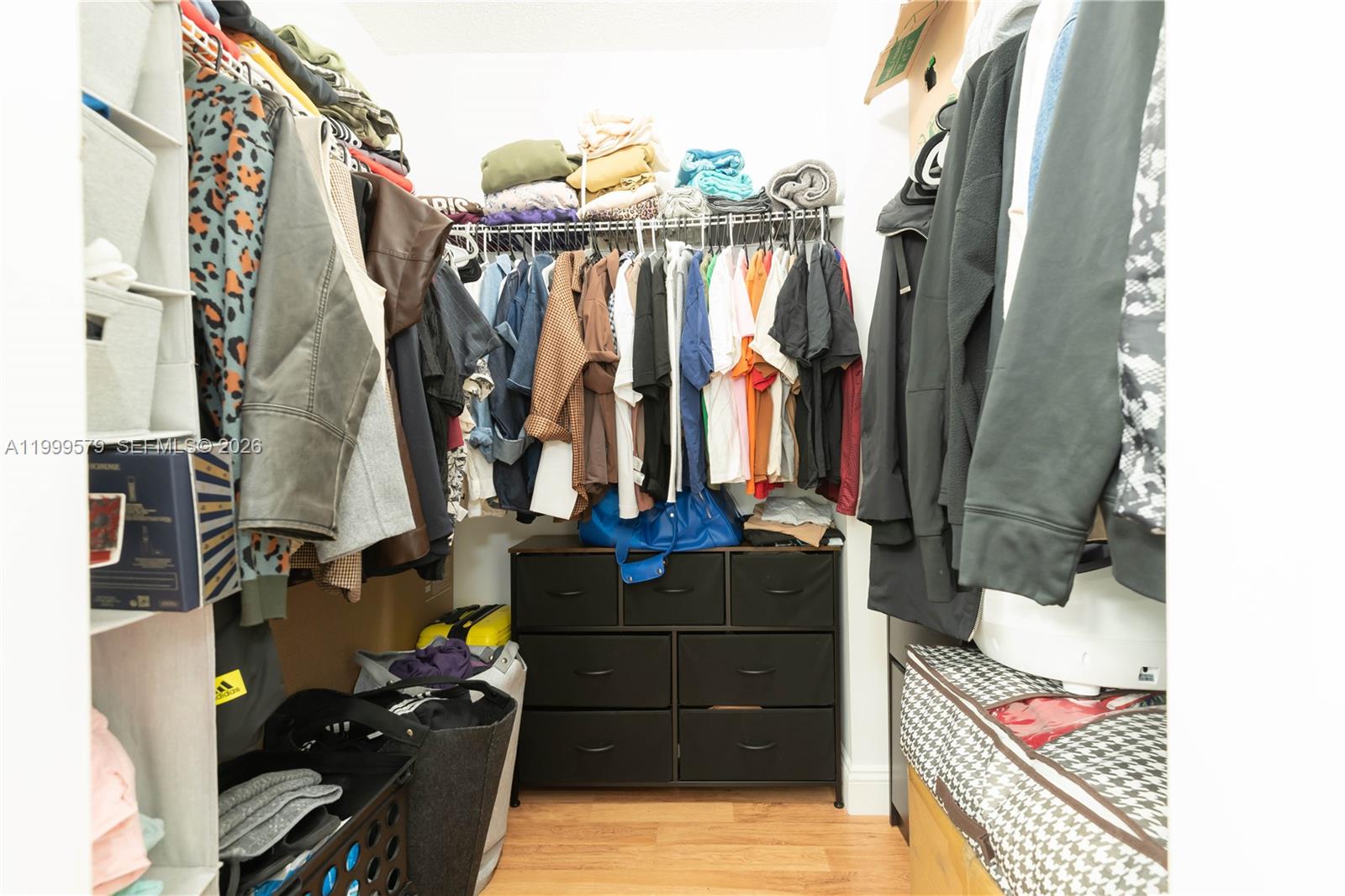 PINE LAKE VILLAGE CONDO - Residential Lease