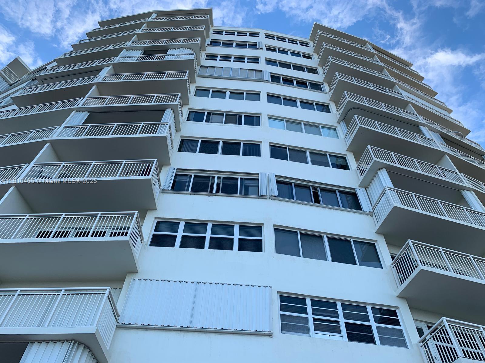 BREAKERS CONDOMINIUM - Residential Lease