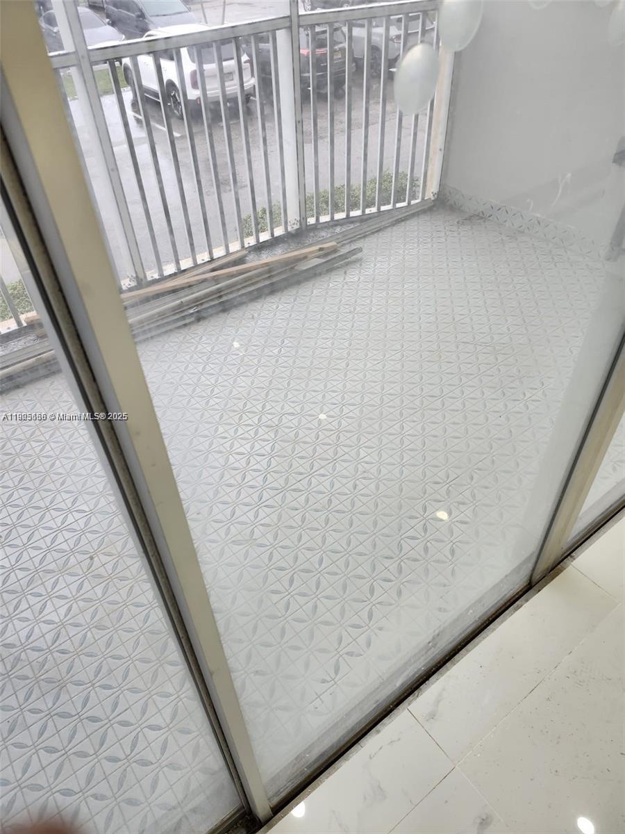 JADE WINDS GROUP - - Residential Lease