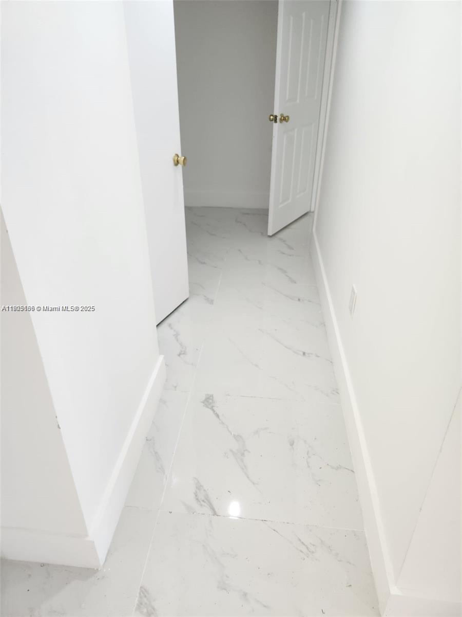 JADE WINDS GROUP - - Residential Lease