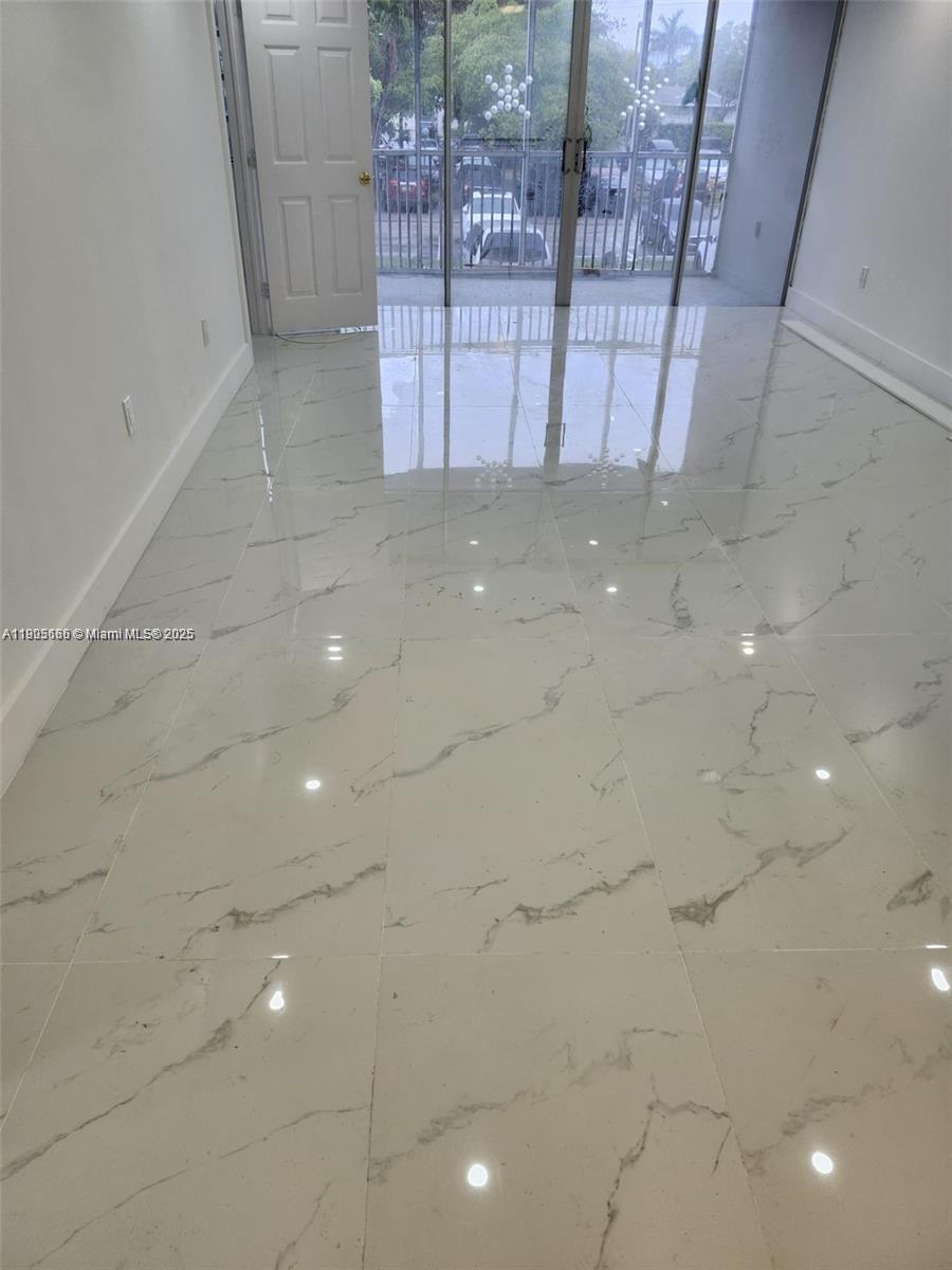 JADE WINDS GROUP - - Residential Lease