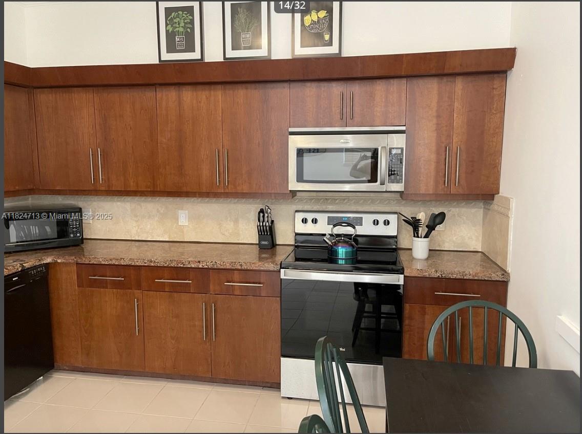 WINDWOOD SEAS CONDO - Residential