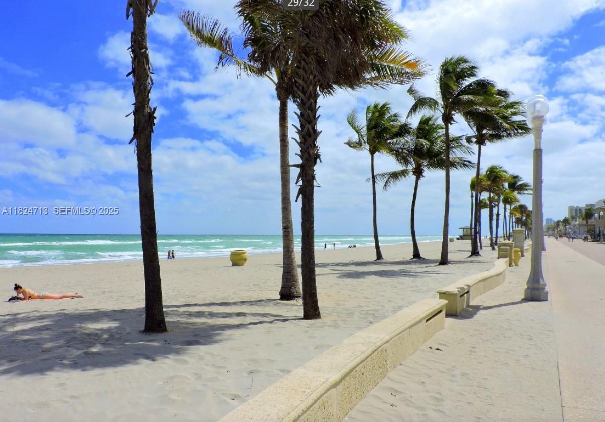 WINDWOOD SEAS CONDO - Residential