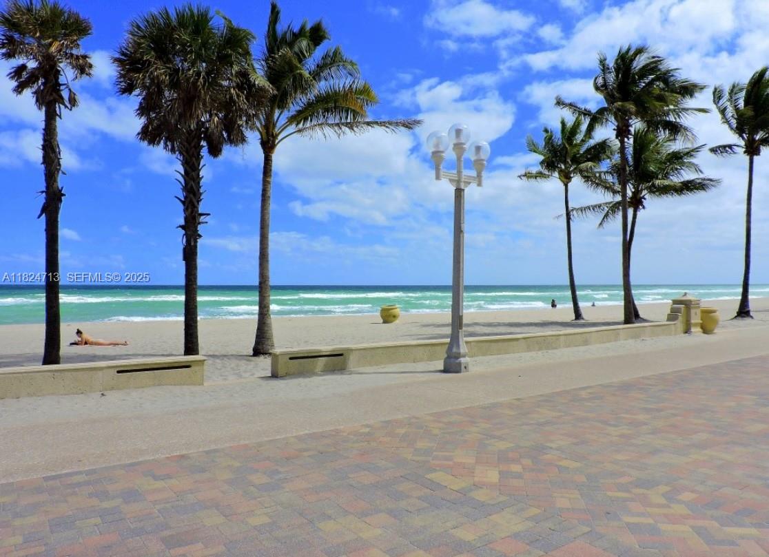 WINDWOOD SEAS CONDO - Residential