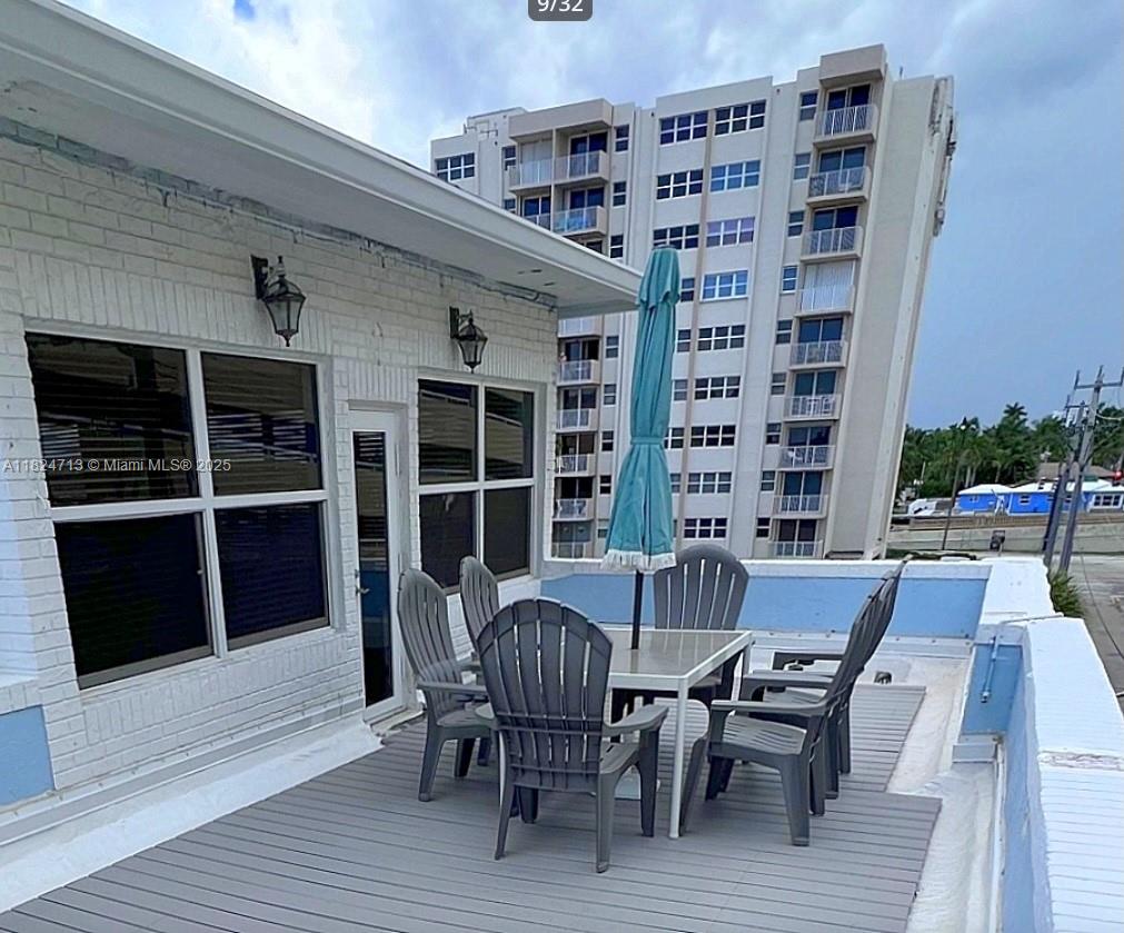 WINDWOOD SEAS CONDO - Residential