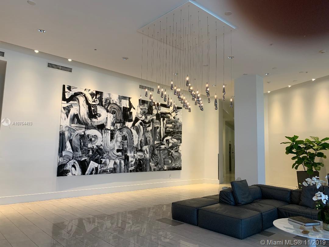 Spacious, modern bright loft style STUDIO with enclosed bedroom, 12' high ceilings, polished concrete floors, washer & dryer inside unit, Poggen Pohl design cabinetry, Stainless Steel Appliances, Granite Counter top, located,at the intersection of Meridian Ave and Dade Blvd just steps across from Miami Beach Golf Course, Lincoln Road, Shops, Restaurants, the Convention Center.
The Meridian Building offers a roof top pool with hot tub deck, gym, manager on site,reception on site with concierge and 24 hrs. security