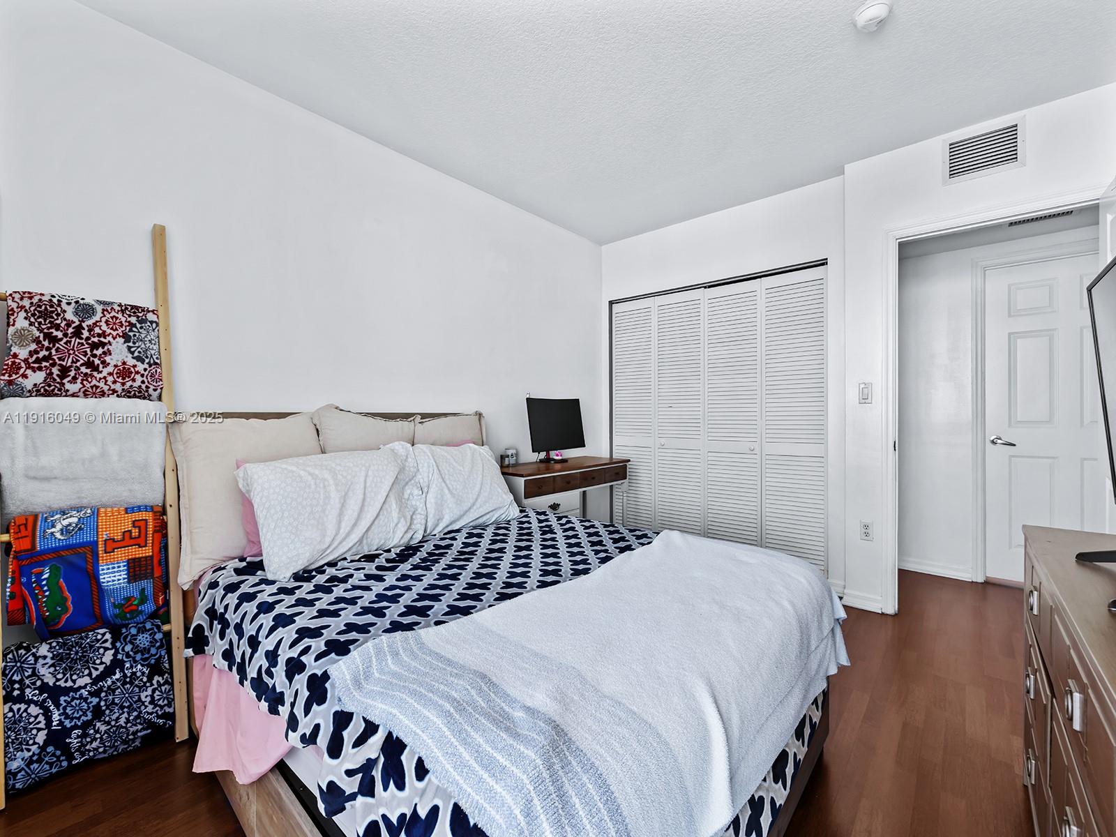 BRICKELL VISTA CONDO - Residential