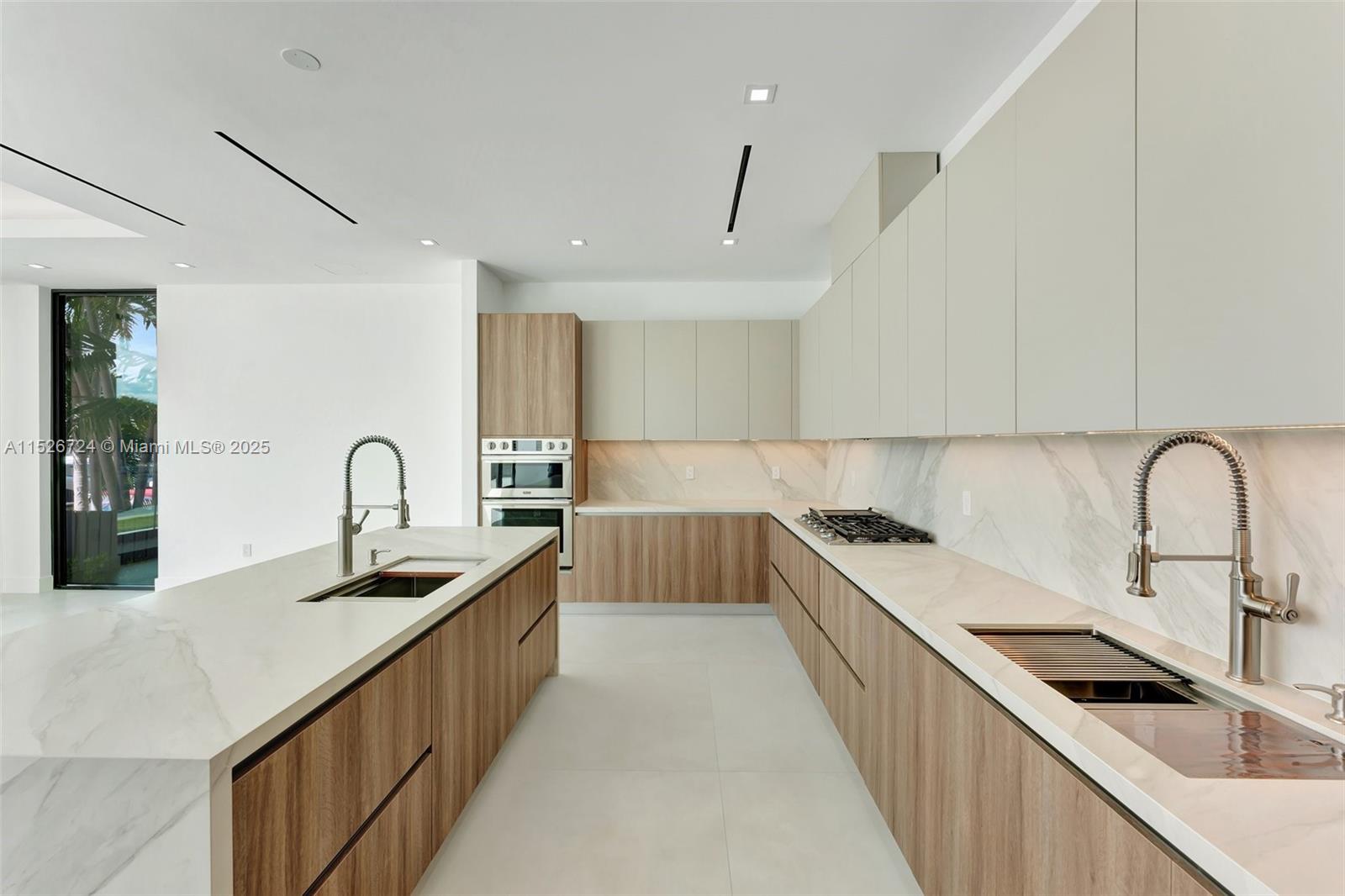 SANS SOUCI ESTATES - Residential