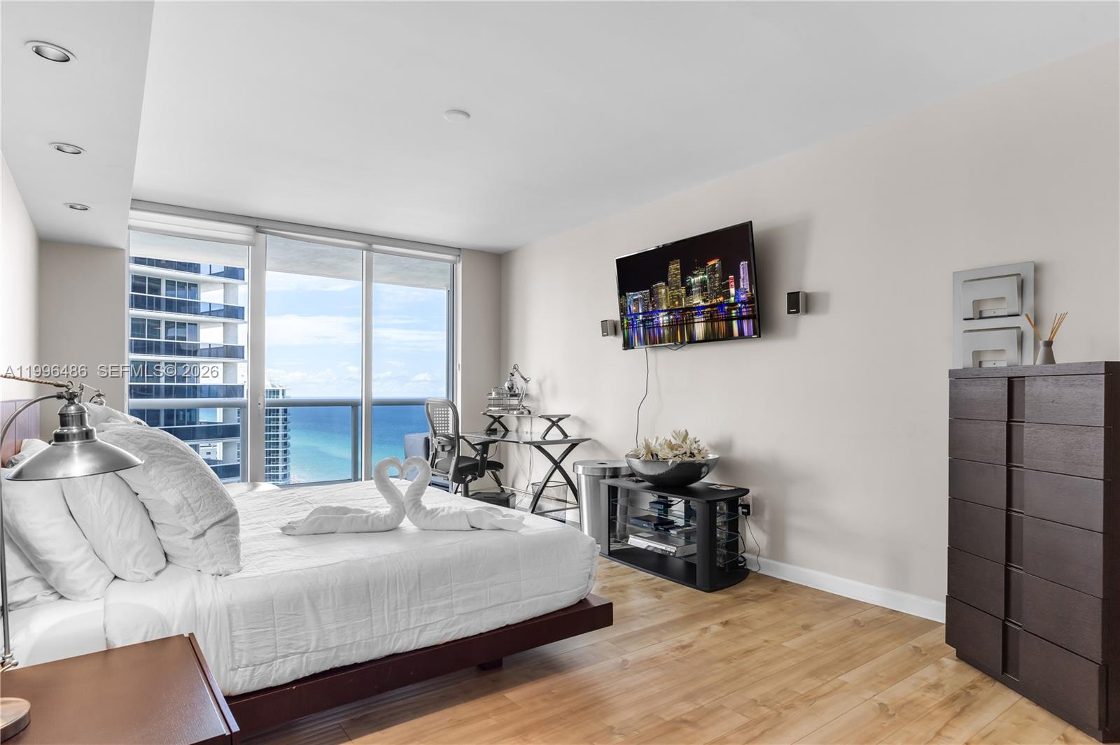 BEACH CLUB TWO CONDO - Residential Lease