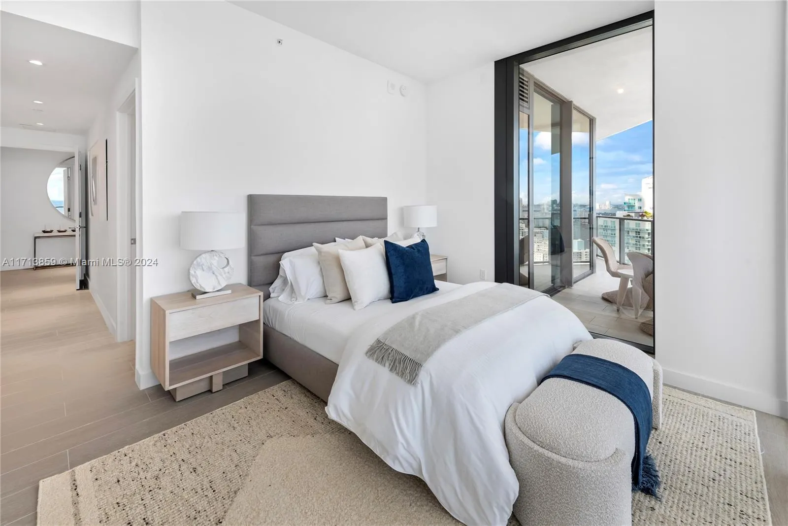 Miami Beach, Florida 33139, United States, 4 Bedrooms Bedrooms, ,5 BathroomsBathrooms,Residential,Active,24425