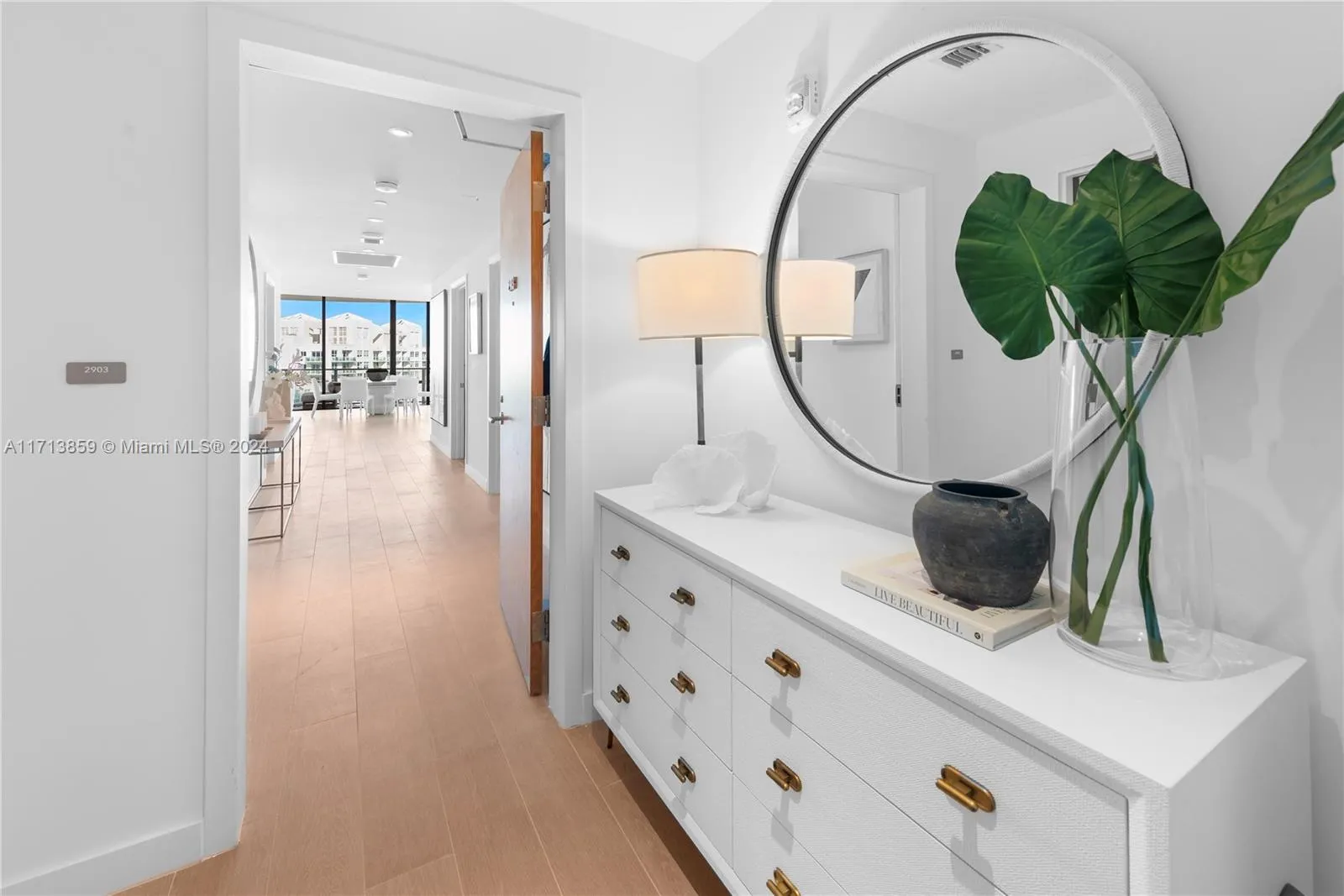 Miami Beach, Florida 33139, United States, 4 Bedrooms Bedrooms, ,5 BathroomsBathrooms,Residential,Active,24425