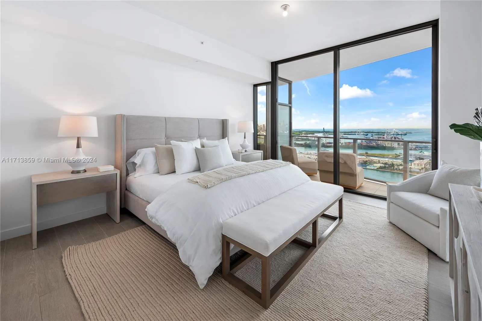 Miami Beach, Florida 33139, United States, 4 Bedrooms Bedrooms, ,5 BathroomsBathrooms,Residential,Active,24425