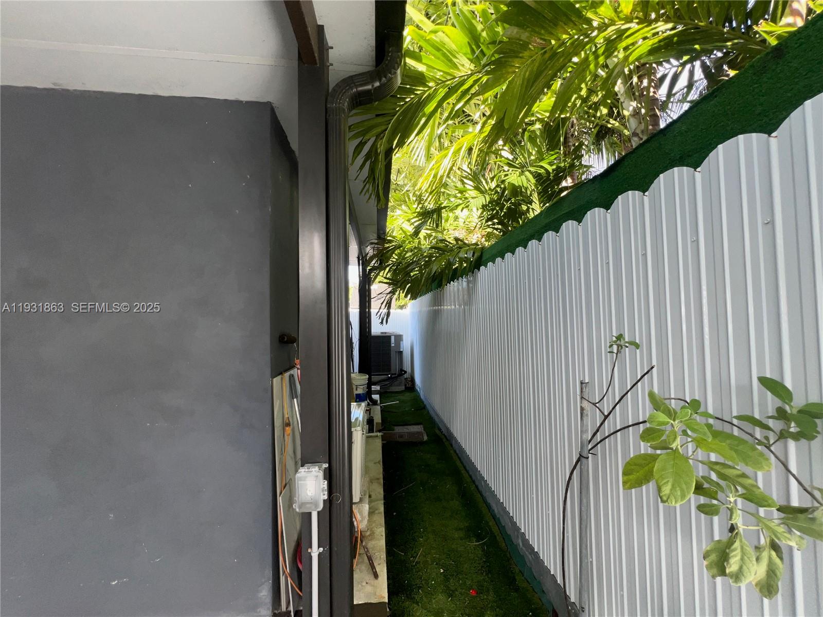 SILVER BLUFF HOMESITES - Residential Income