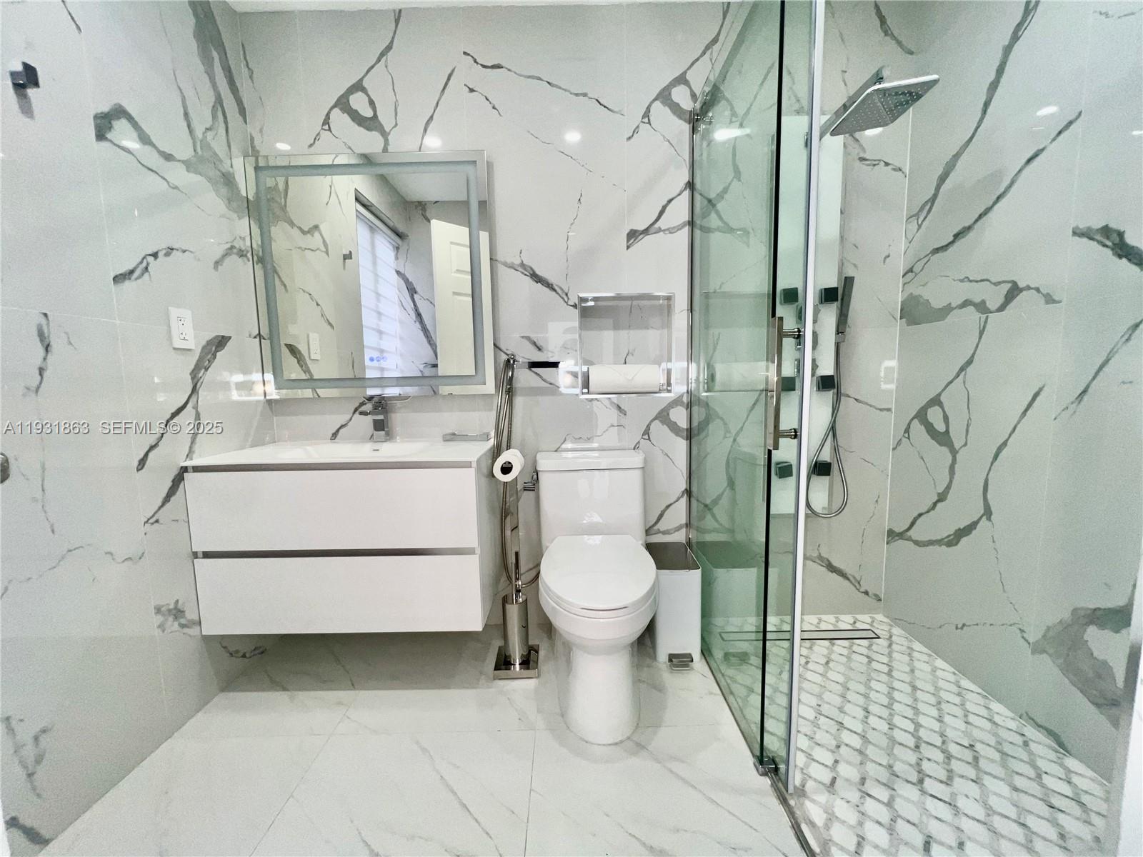 SILVER BLUFF HOMESITES - Residential Income