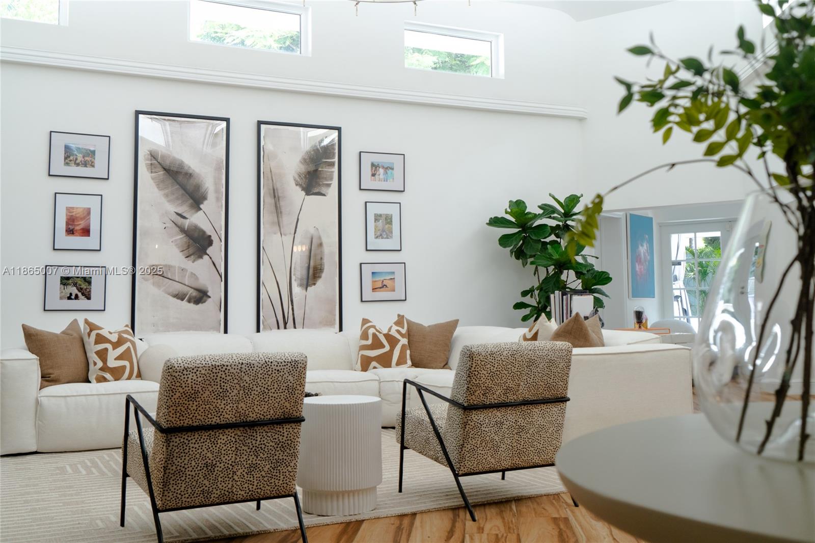 TROPICAL ISLE HOMES SUB - Residential