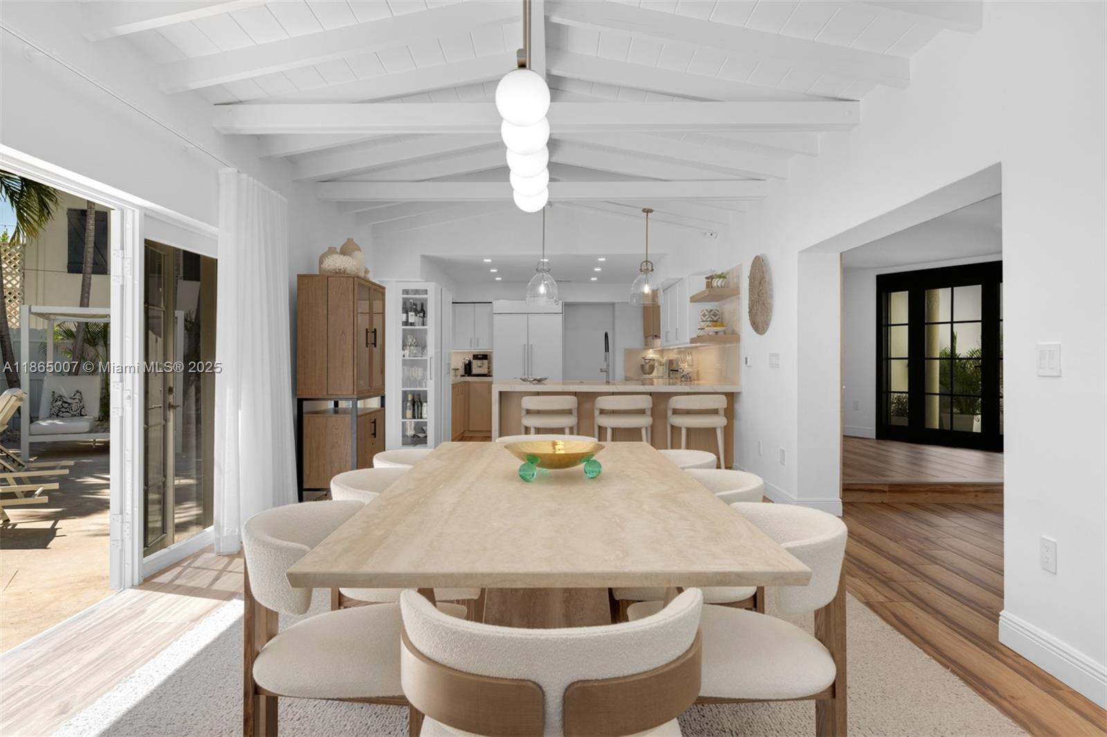 TROPICAL ISLE HOMES SUB - Residential