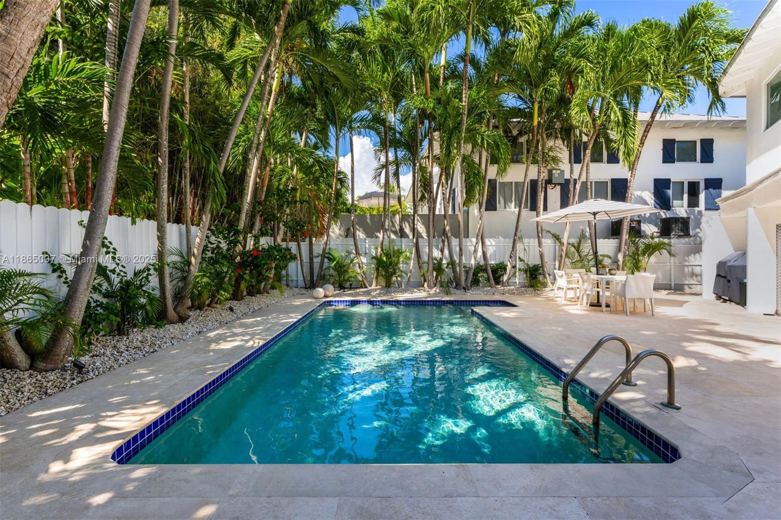 TROPICAL ISLE HOMES SUB - Residential