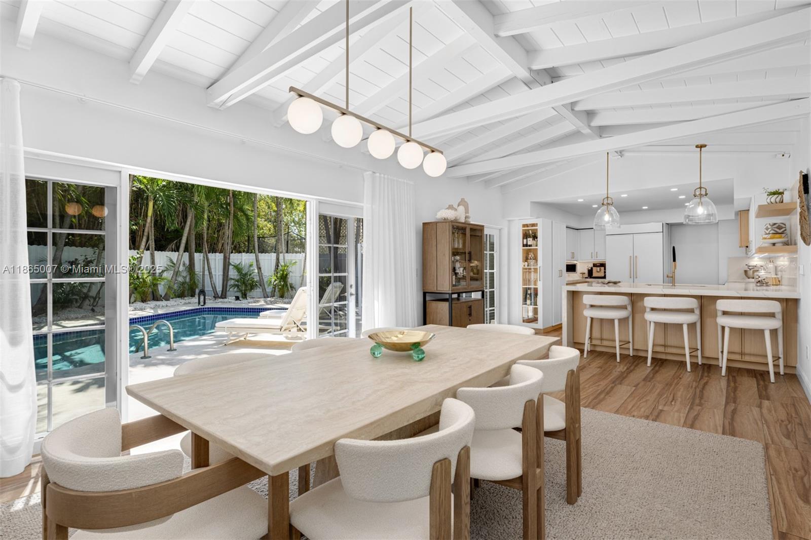 TROPICAL ISLE HOMES SUB - Residential