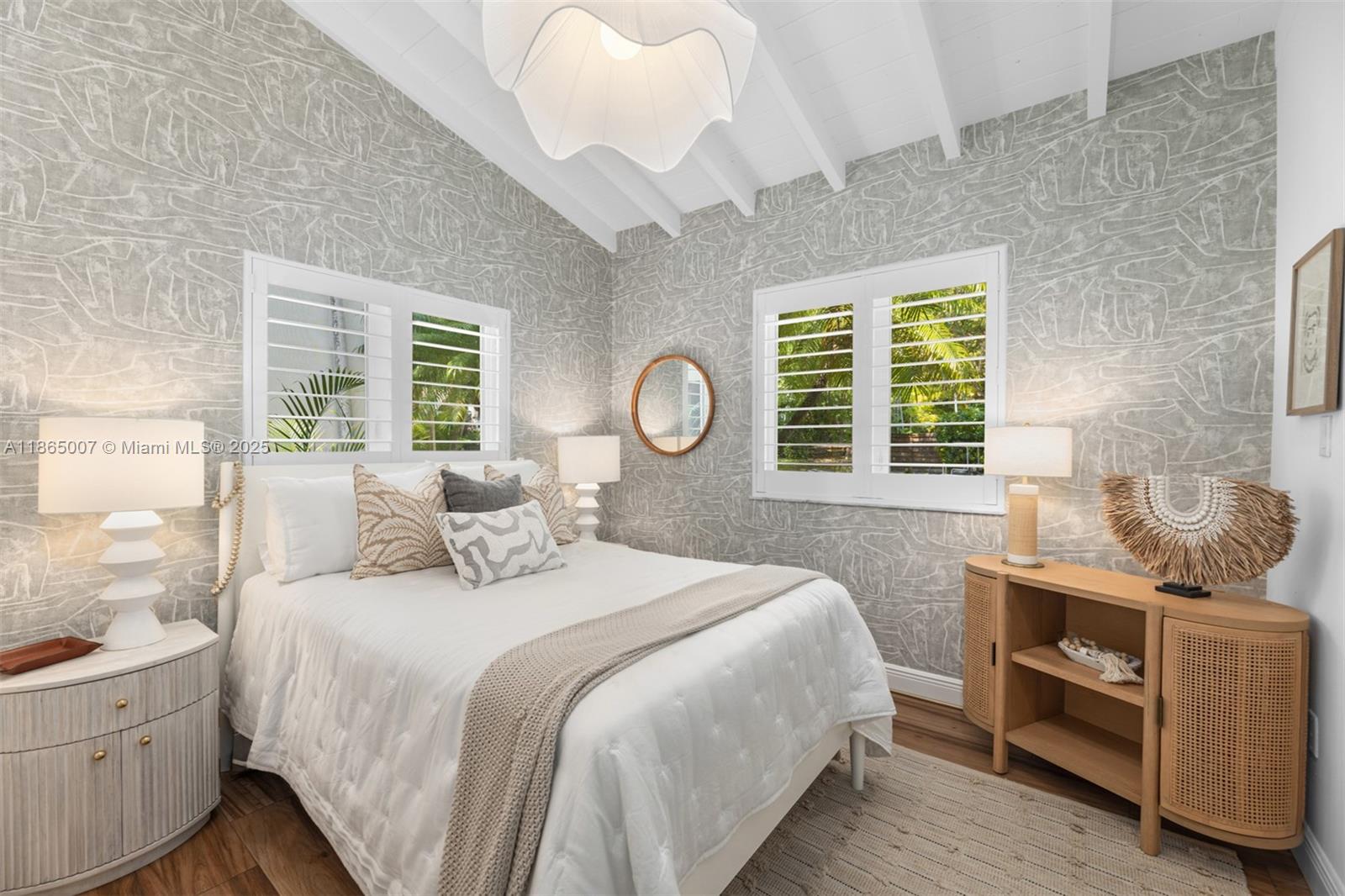 TROPICAL ISLE HOMES SUB - Residential