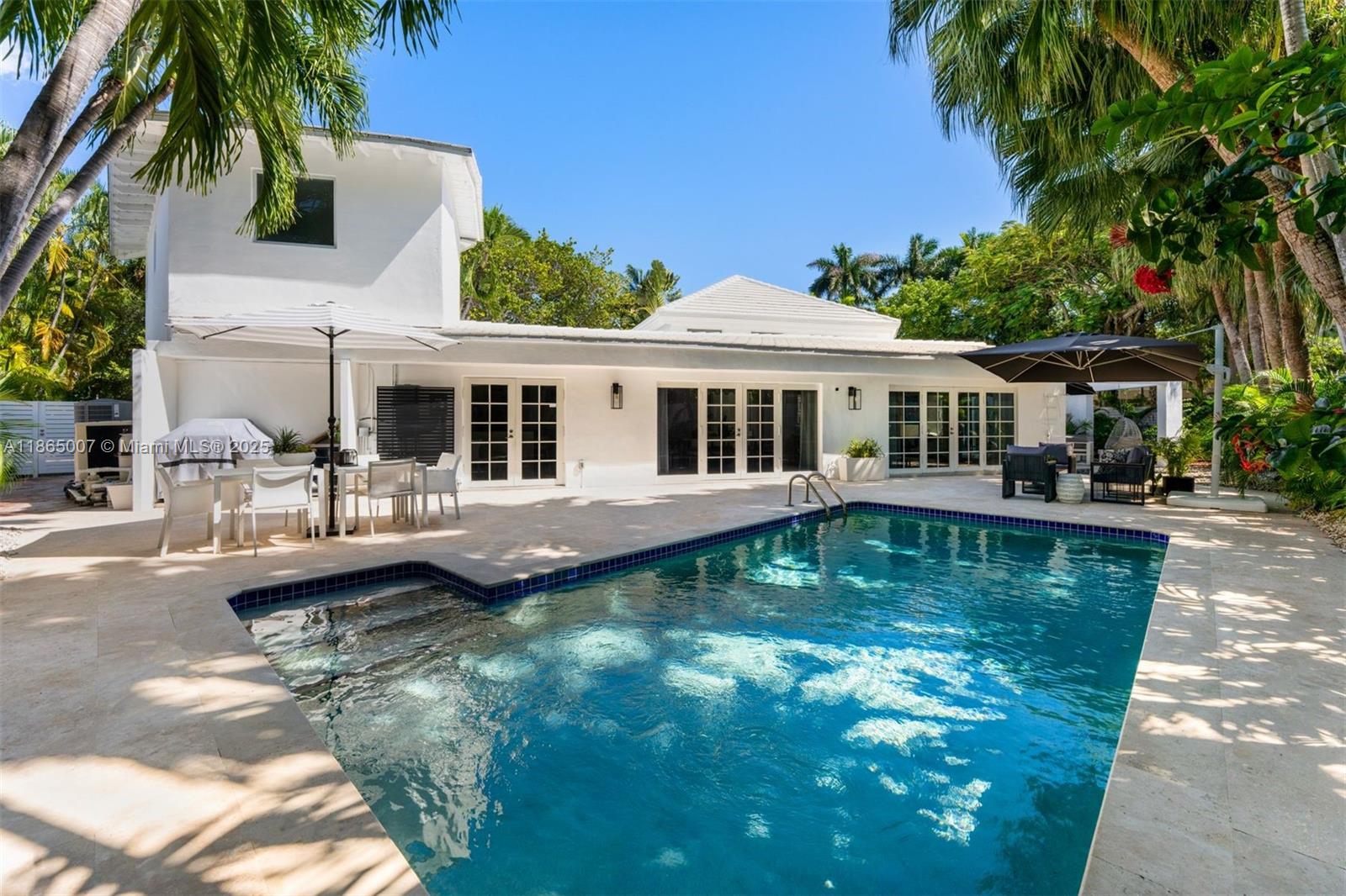 TROPICAL ISLE HOMES SUB - Residential