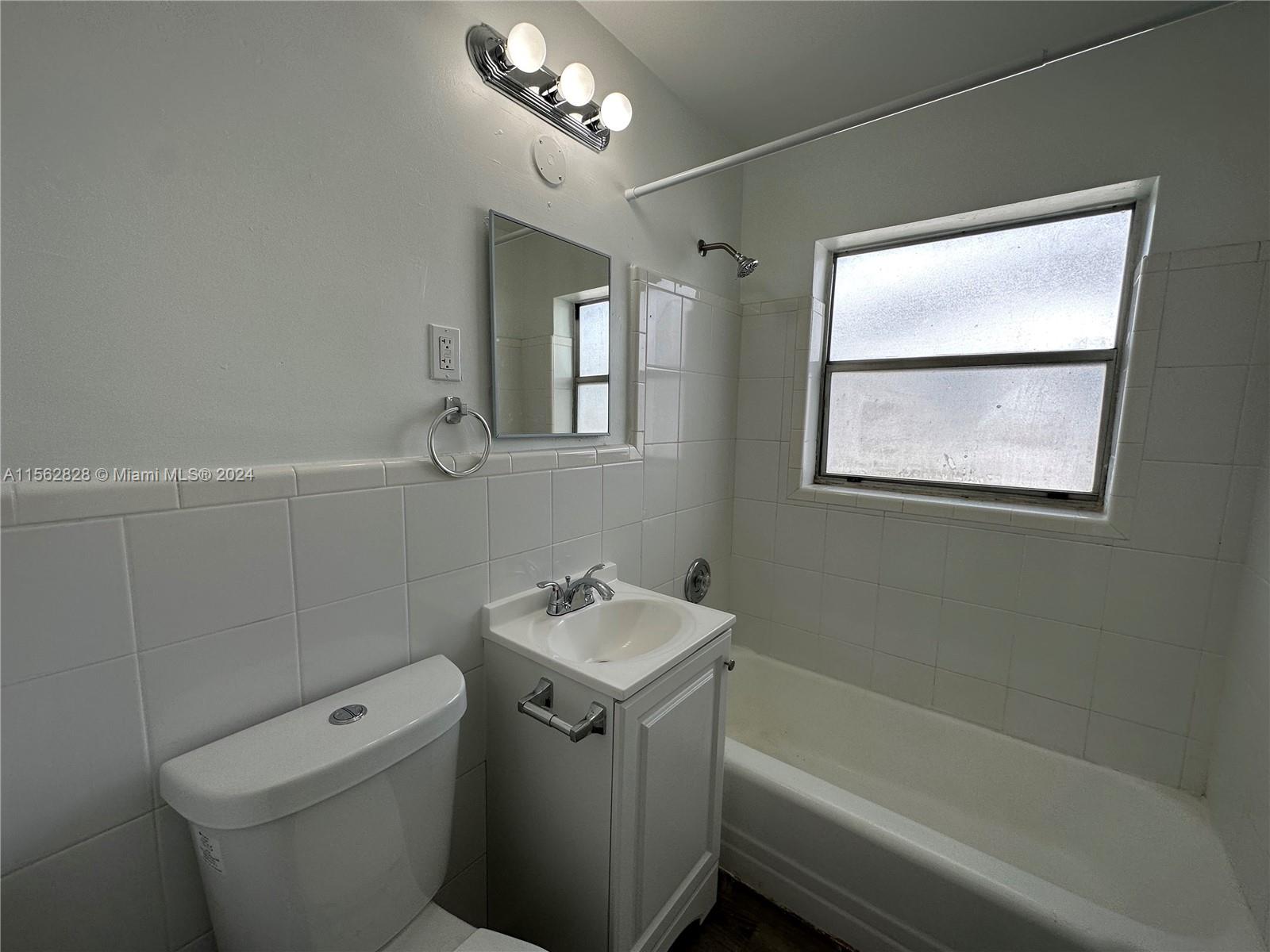 SILVER SHORES UNIT - Residential Lease