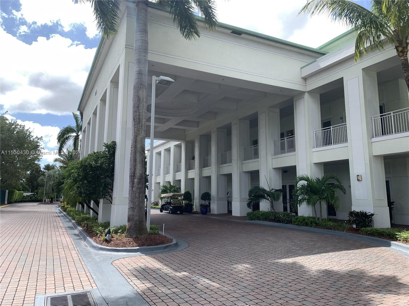 View photos, virtual tours, details... 5300 NW 87th Ave 601