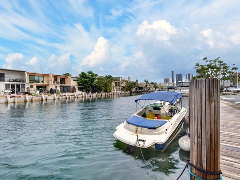 3703 NE 166th St 302 North Miami Beach FL 33160