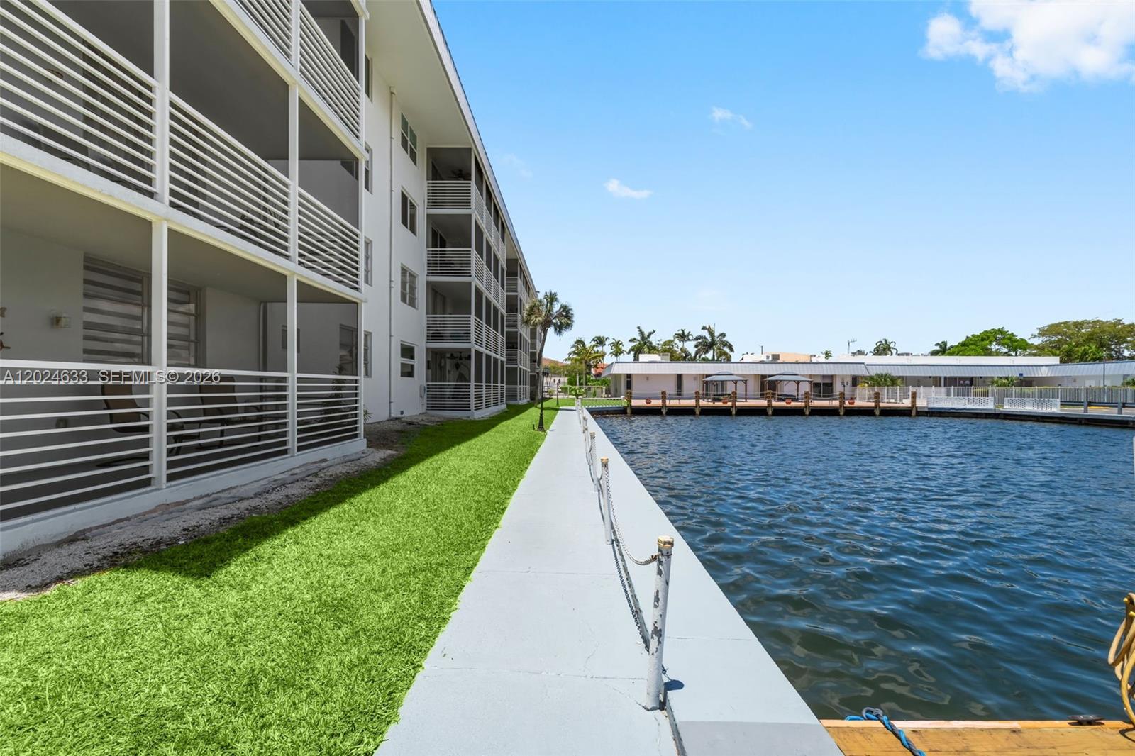 EDEN ISLES CONDO PART 1 - Residential