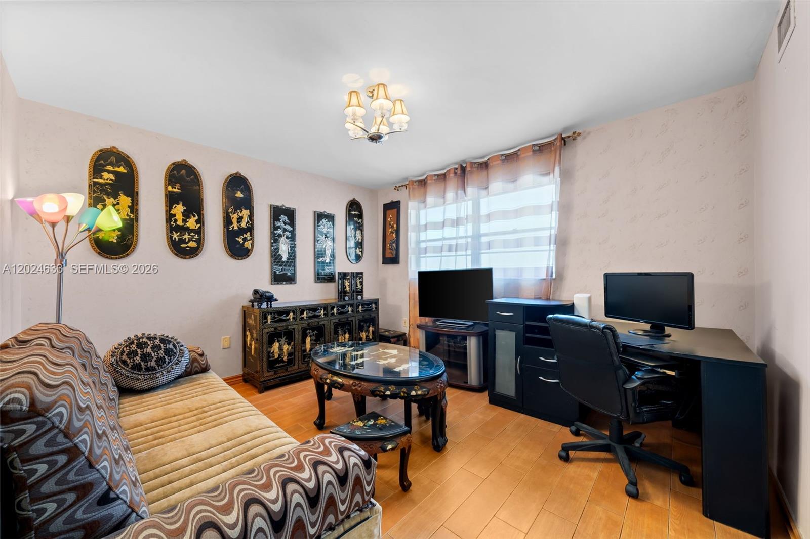 EDEN ISLES CONDO PART 1 - Residential