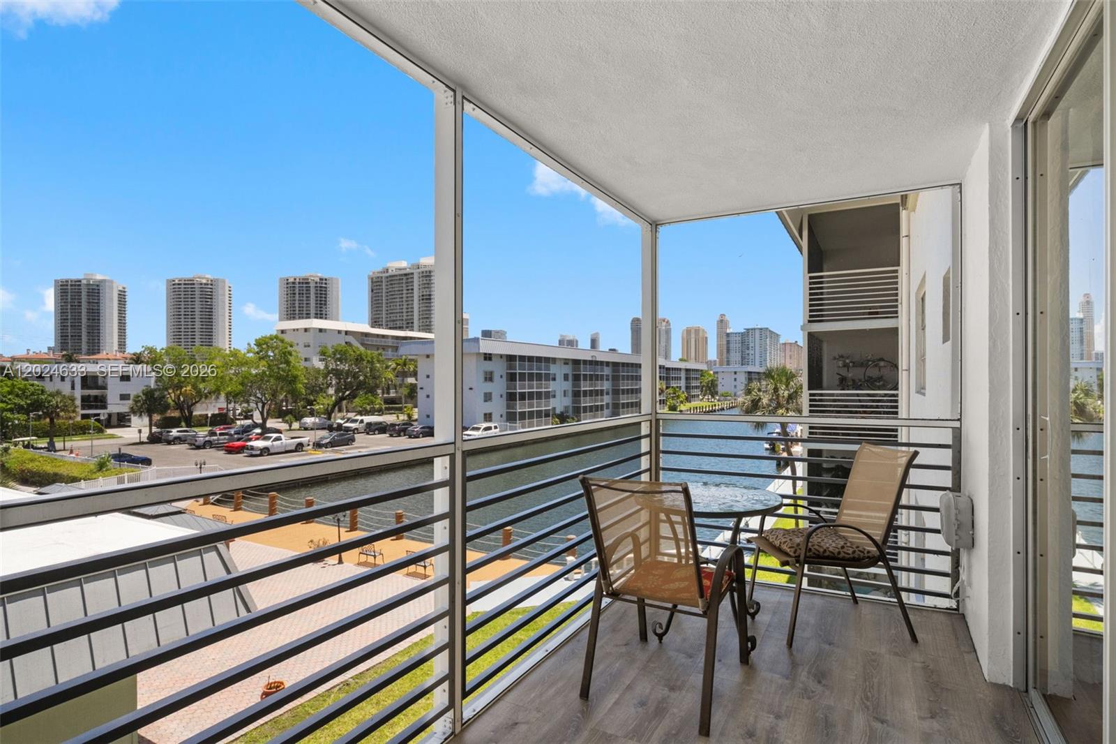 EDEN ISLES CONDO PART 1 - Residential