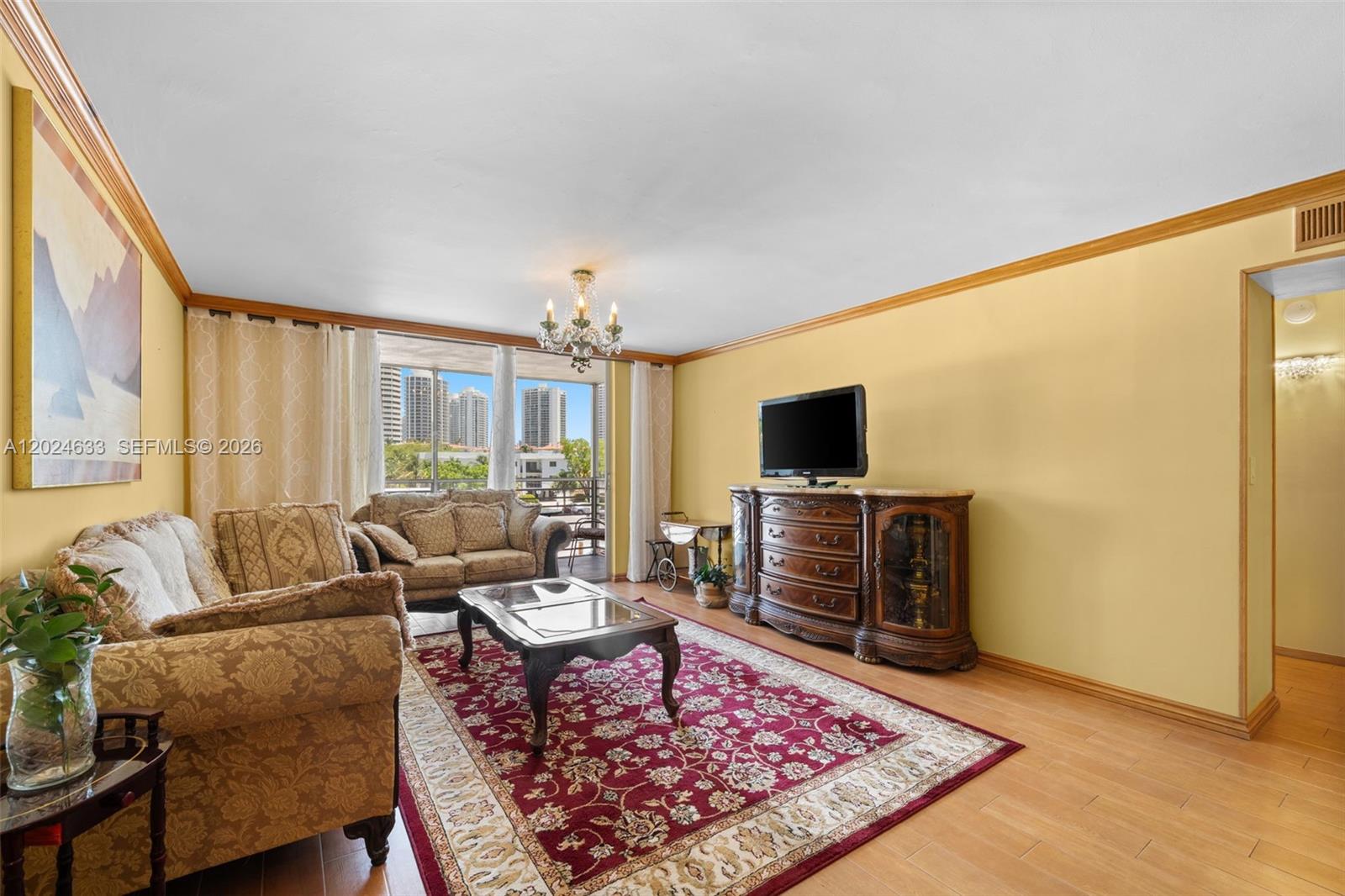 EDEN ISLES CONDO PART 1 - Residential