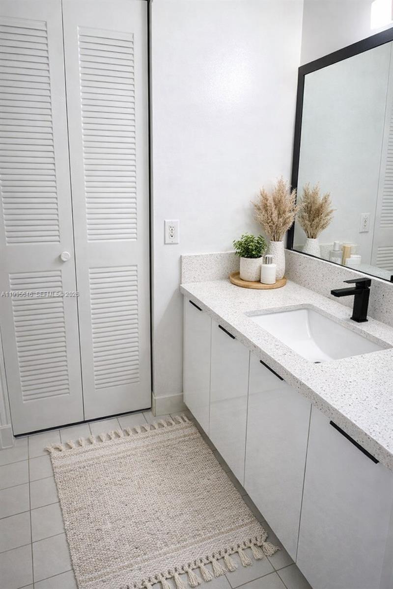 ST ANDREWS CONDO - Residential