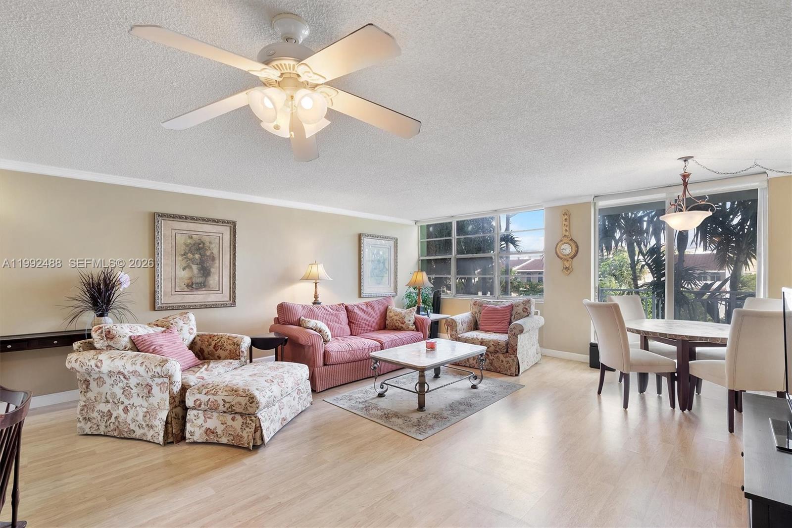 BAYVIEW TOWERS CONDO SOUT - Residential