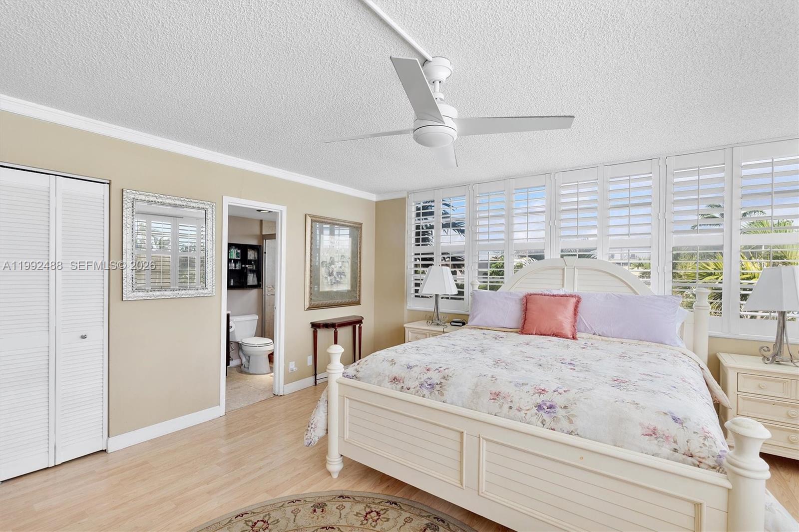 BAYVIEW TOWERS CONDO SOUT - Residential