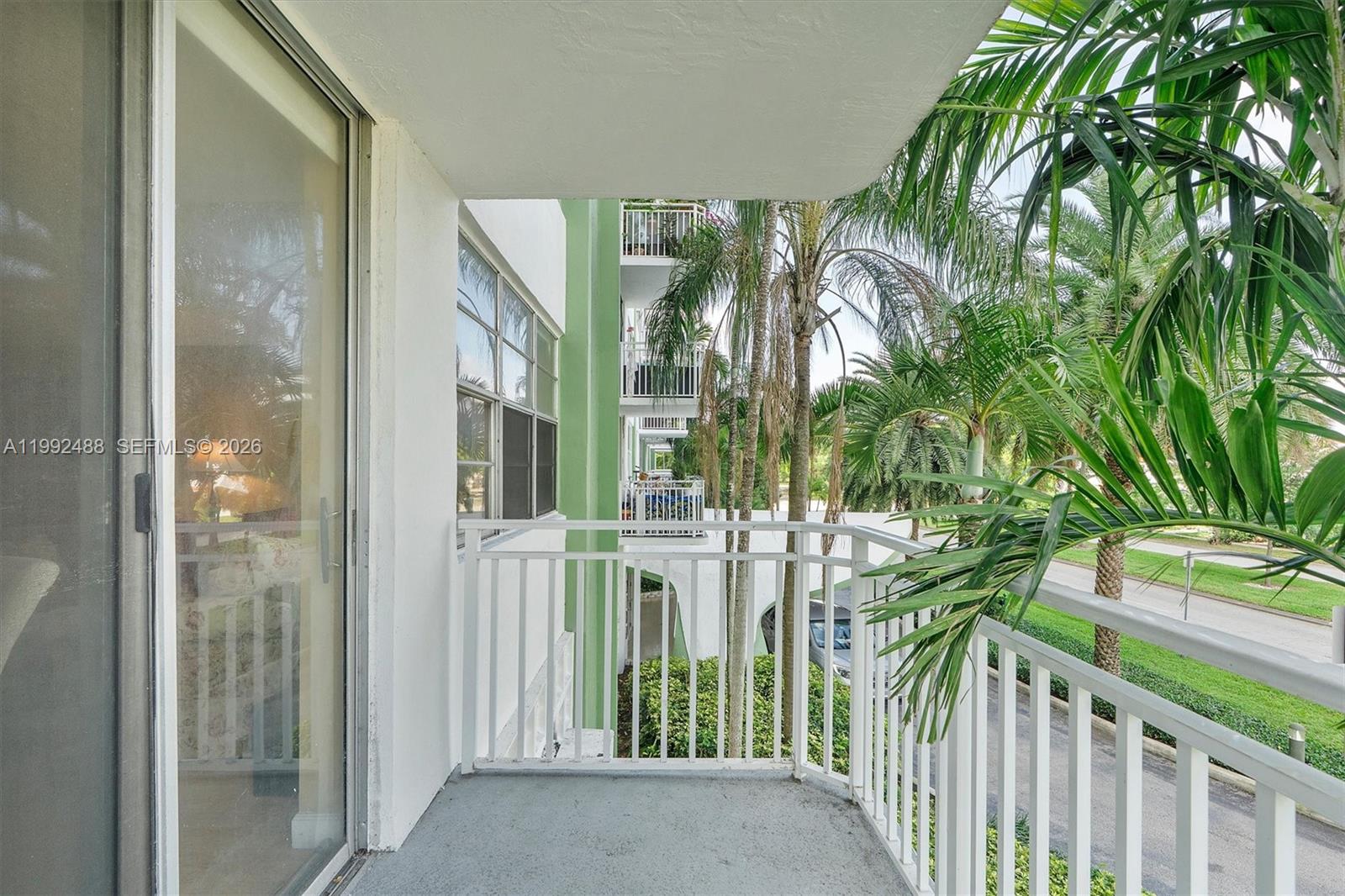 BAYVIEW TOWERS CONDO SOUT - Residential