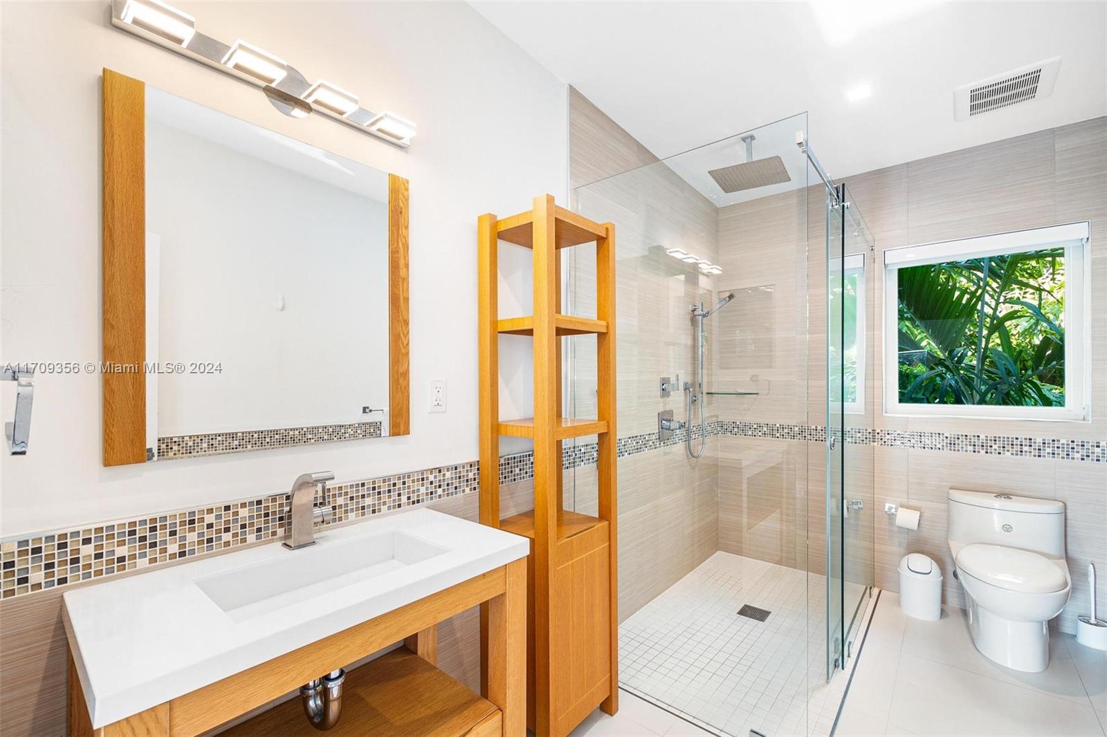 Wild Orchid - Residential