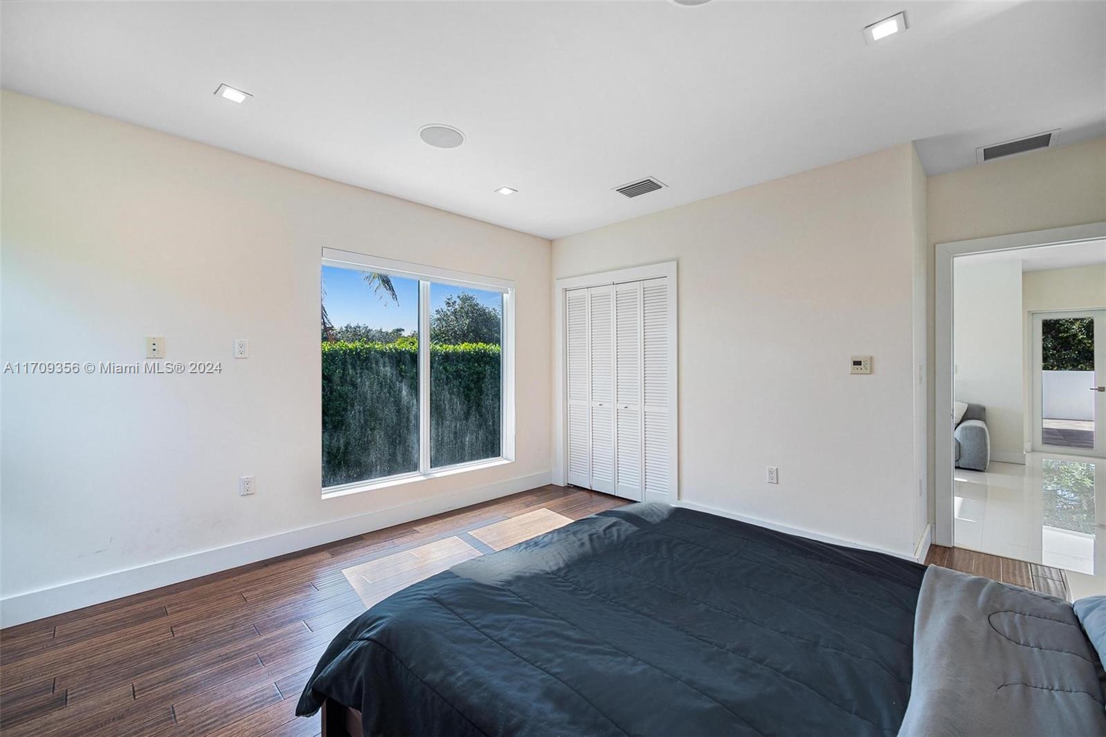 Wild Orchid - Residential