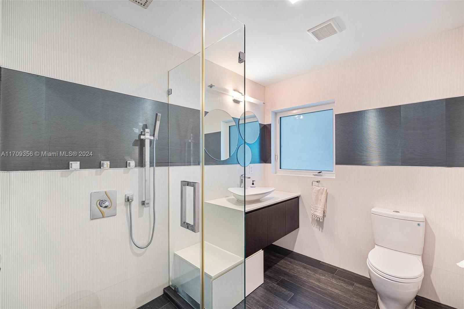 Wild Orchid - Residential