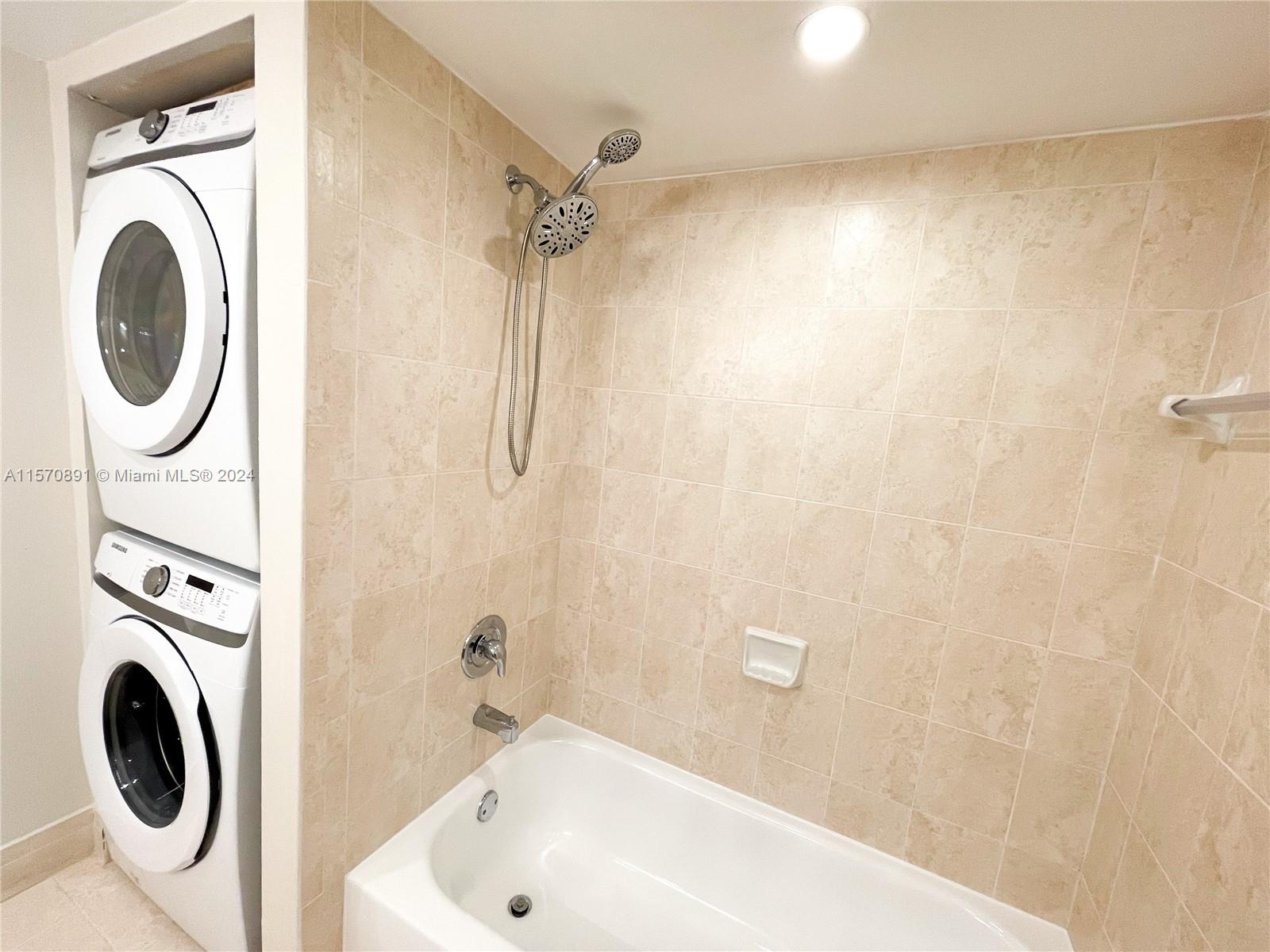 THE GREENS AT DORAL CONDO - Residential Lease