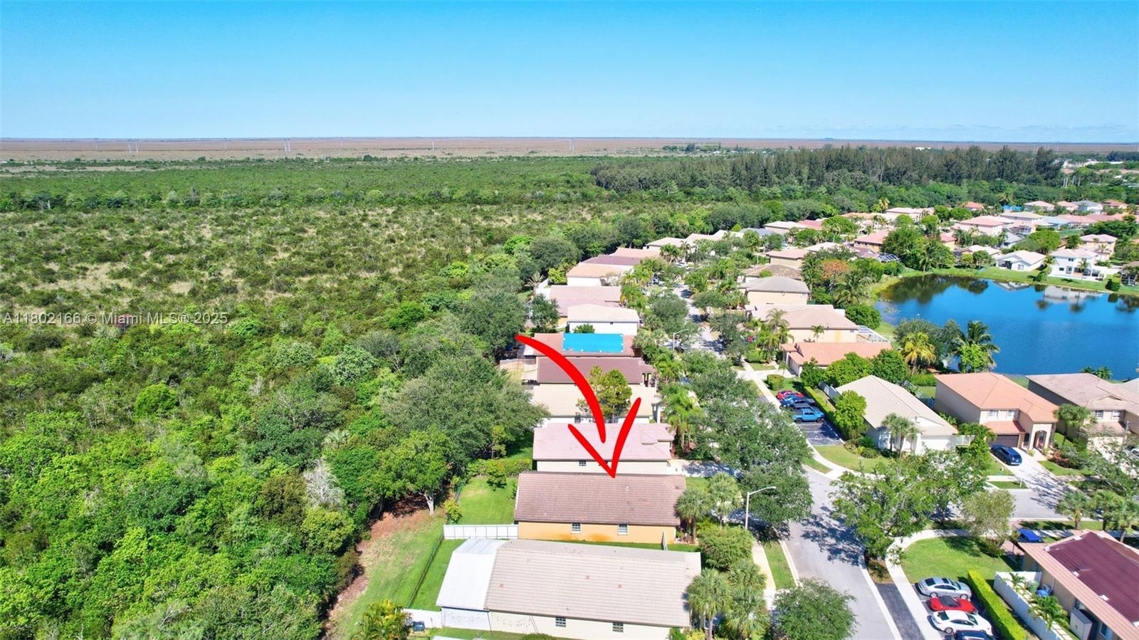 CRYSTAL POINTE - Residential