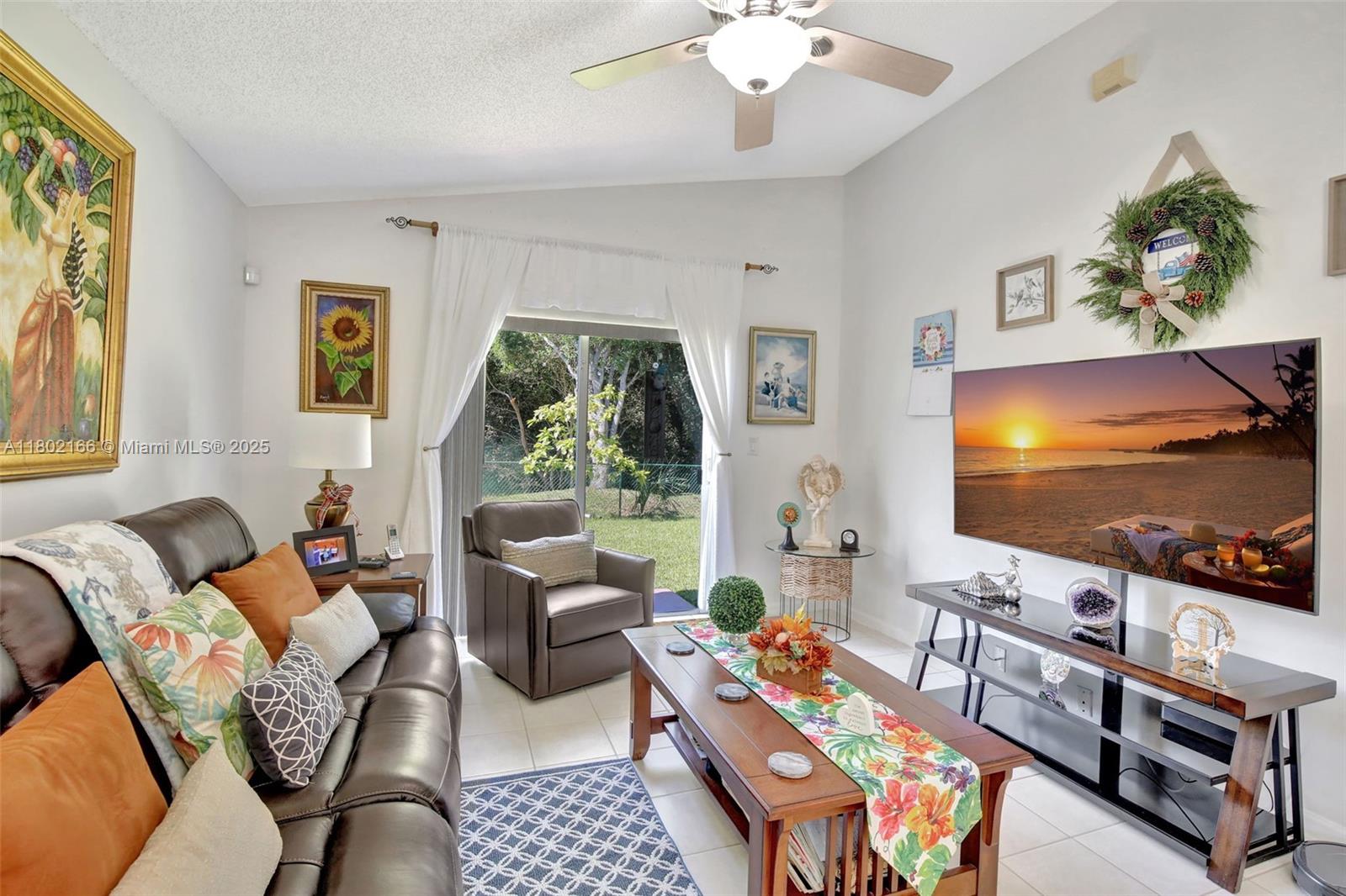 CRYSTAL POINTE - Residential
