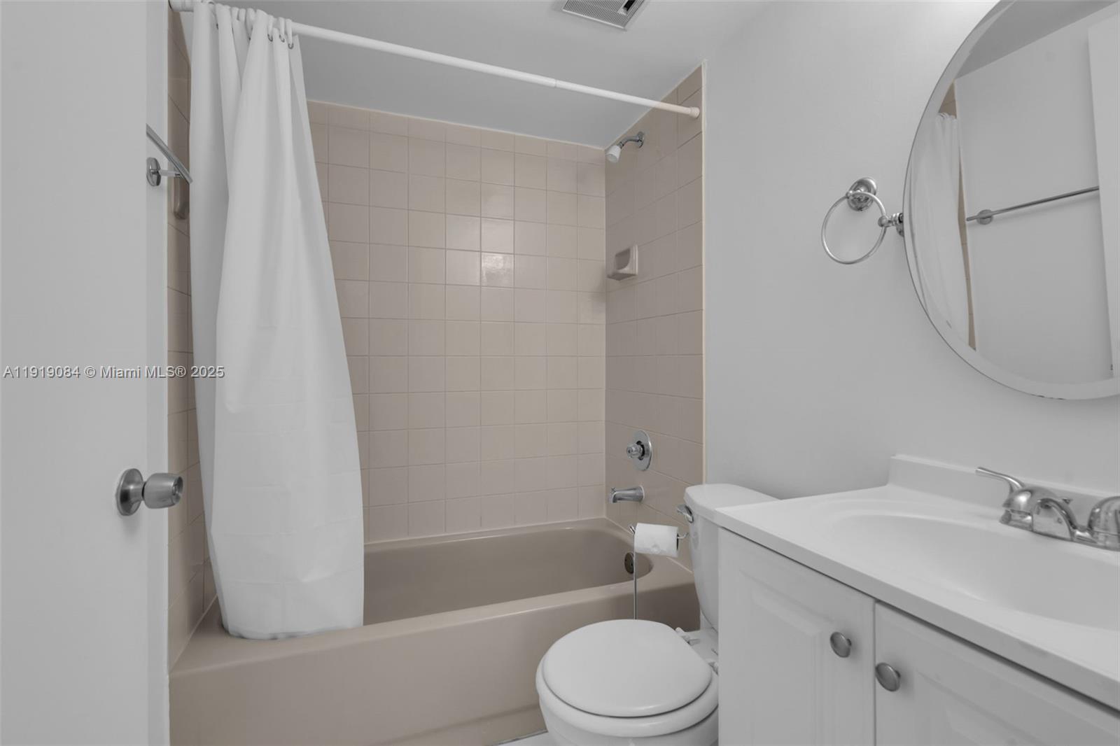 BELINDA GARDENS CONDO - Residential