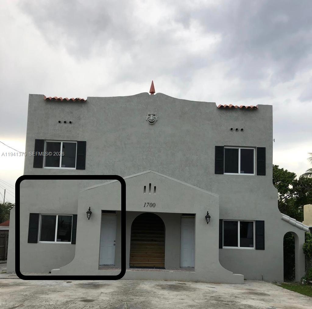 WASHBURNS 2ND ADDN - Residential Lease