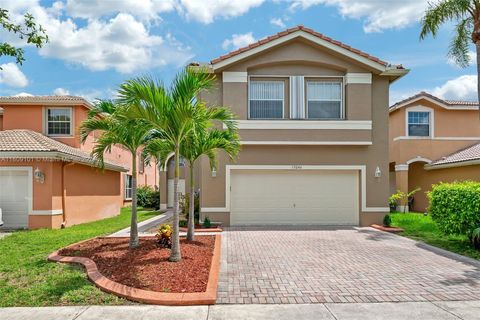 Single Family Residence in Miramar FL 15046 19th Ct.jpg