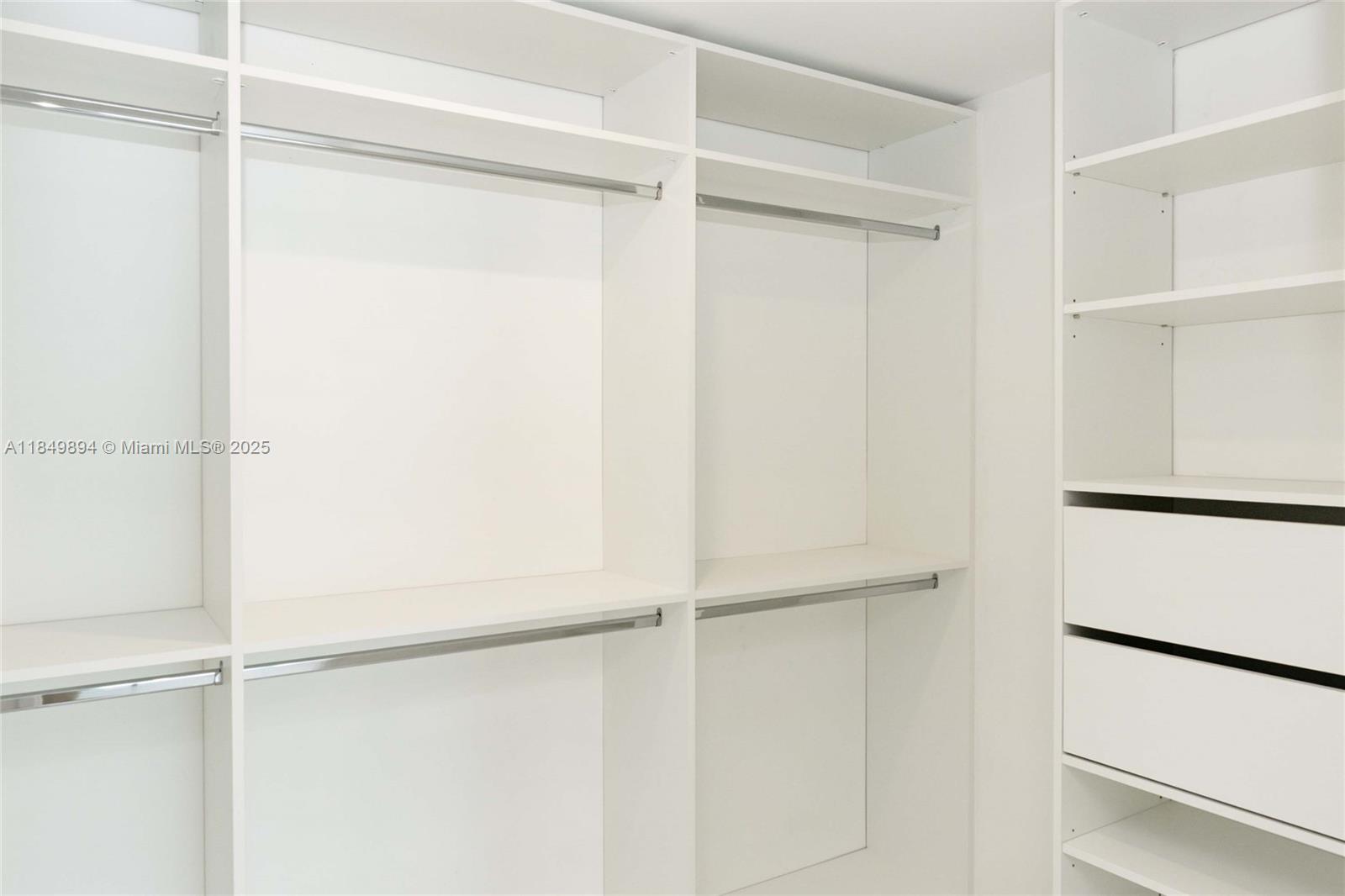 Aria Reserve South Tower - Residential Lease