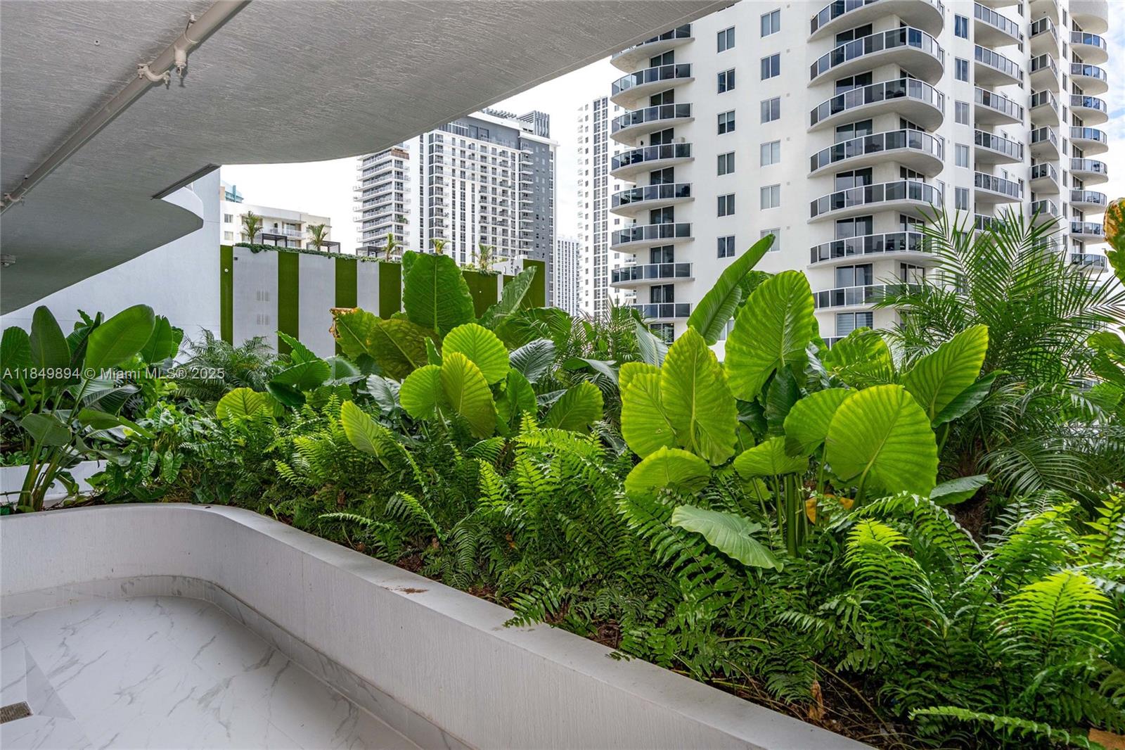 Aria Reserve South Tower - Residential Lease