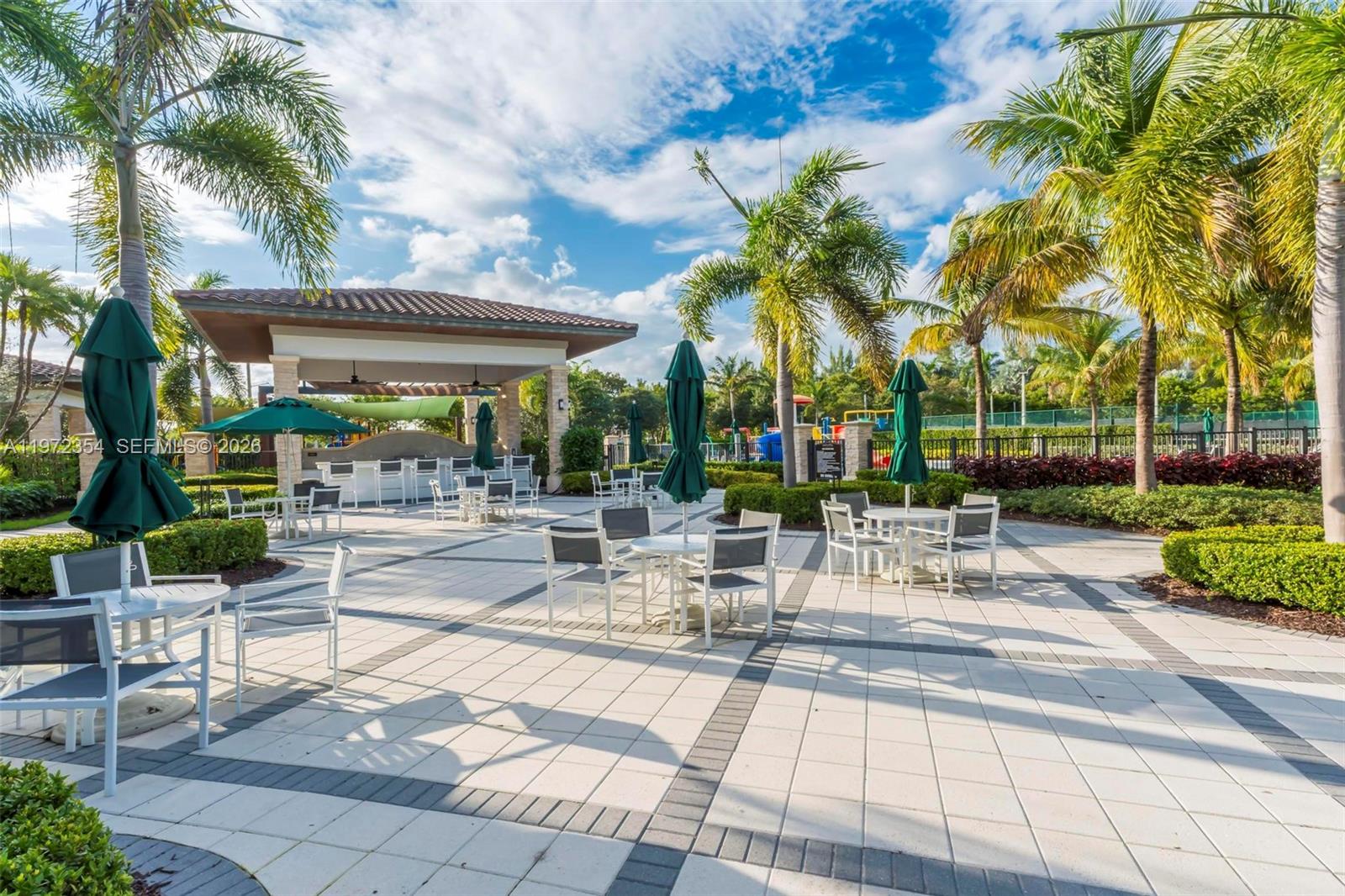 GRAND BAY AT DORAL - Residential