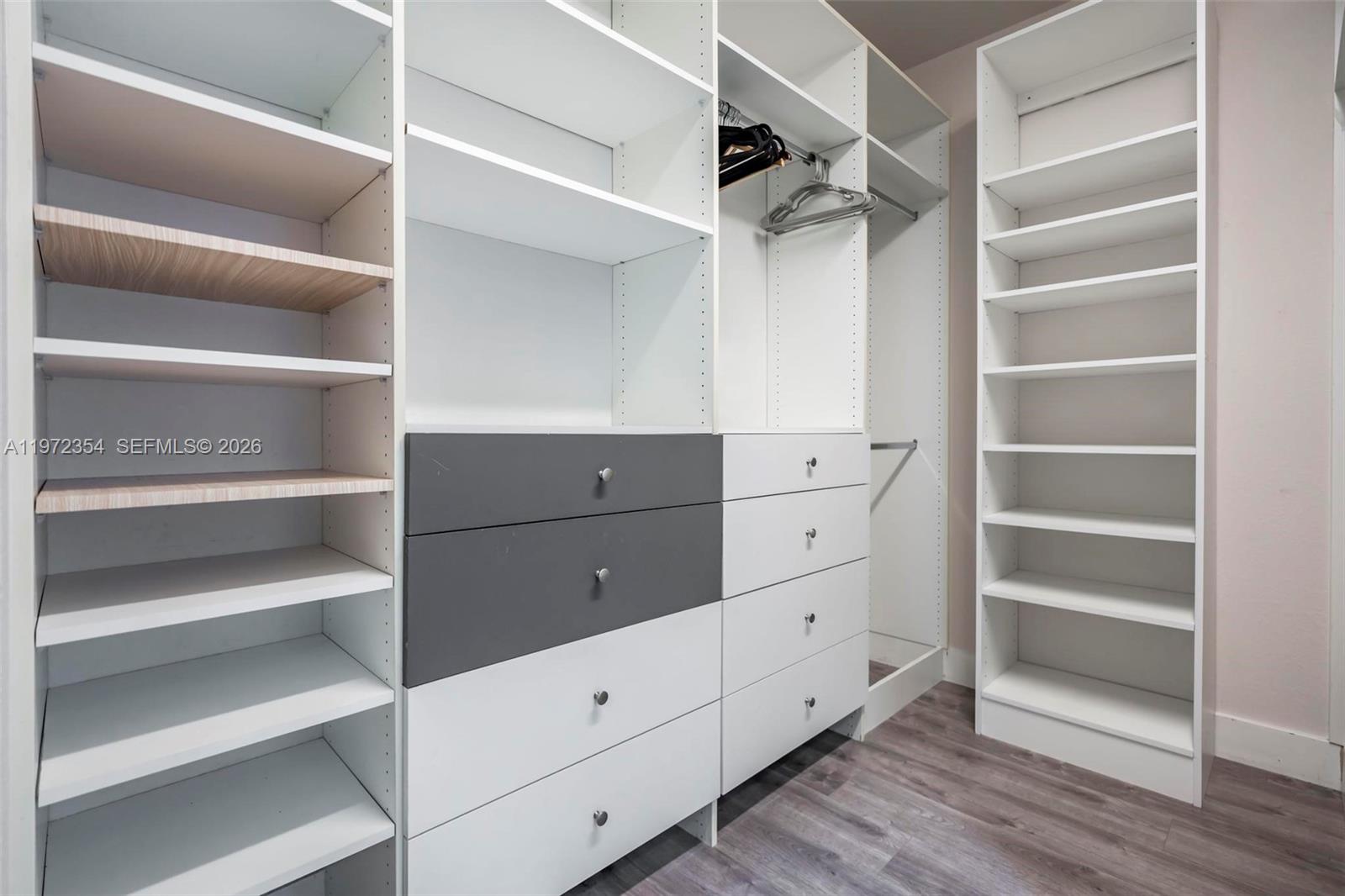 GRAND BAY AT DORAL - Residential